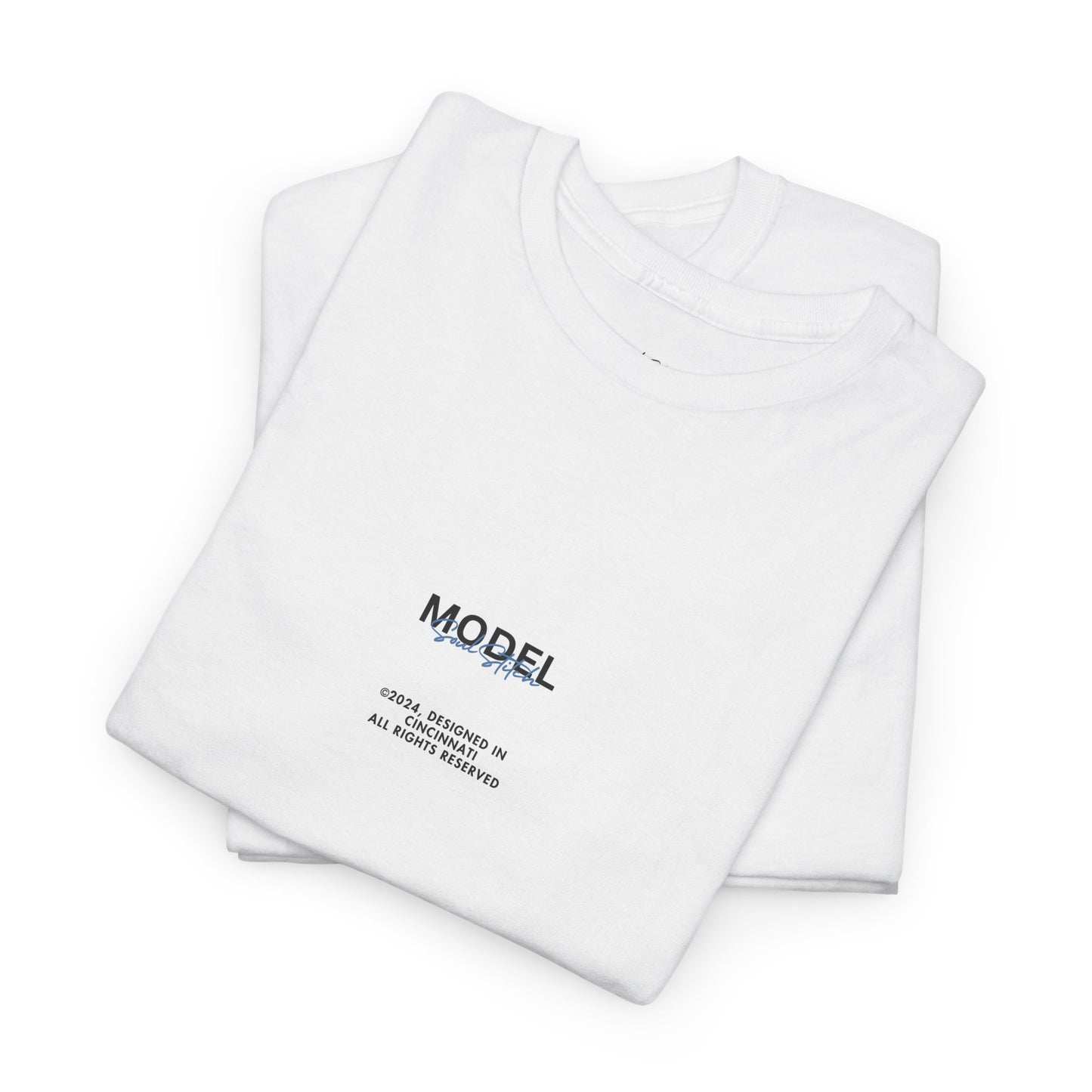 REGULAR FIT MODEL TEE