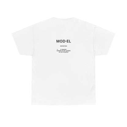 REGULAR FIT MODEL TEE