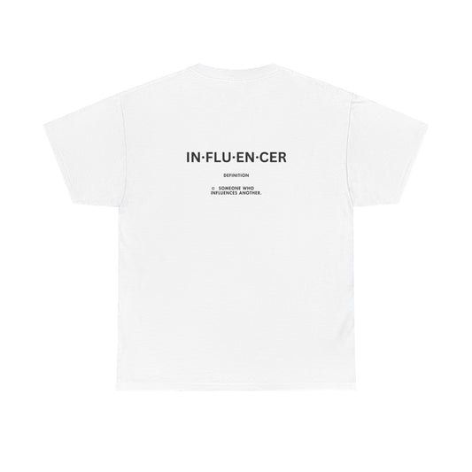 REGULAR FIT INFLUENCER TEE